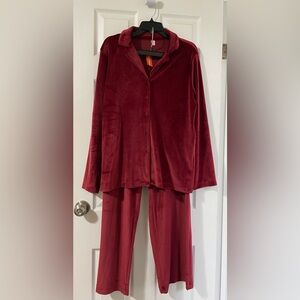 🌸 NEW Joe Fresh Burgundy Velour Pajama Set/Loungewear Set Size Large